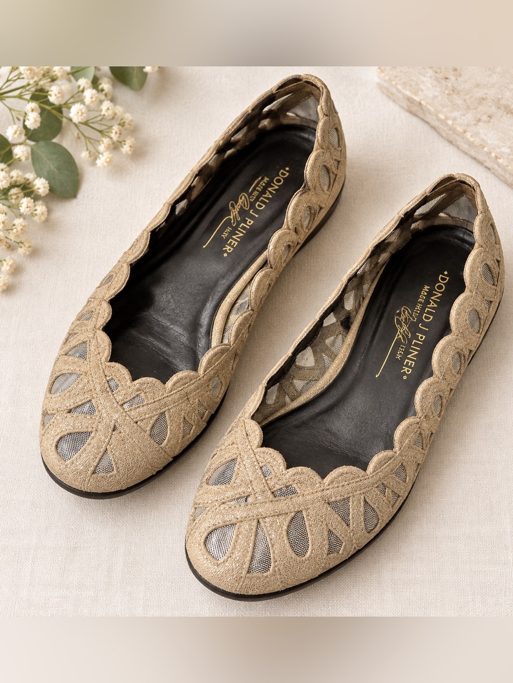 Donald J Pliner Couture Elma Laser Cut Mesh Flats EU 41.5 Italy